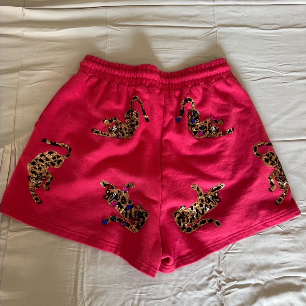 Queen of sparkles Leopard Print red Women's Shorts size large - Picture 6 of 10